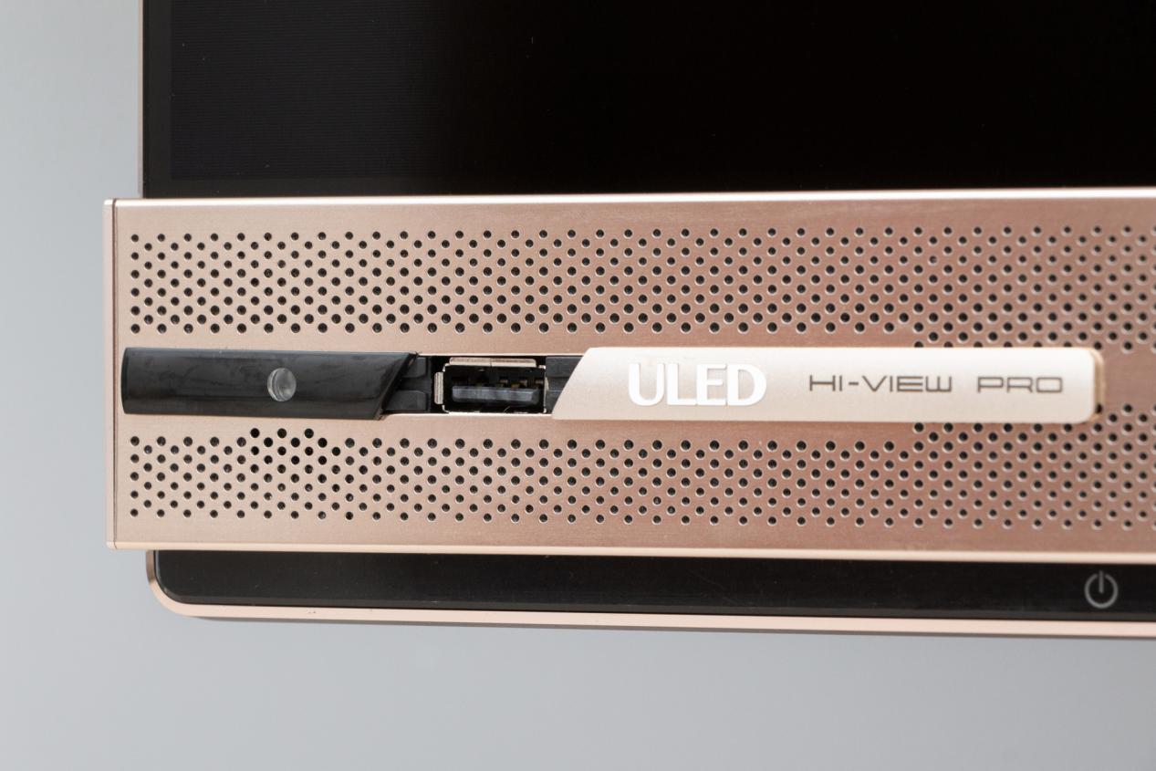 国产首款画质芯片加绿光激光器持 海信ULED电视U8E评测