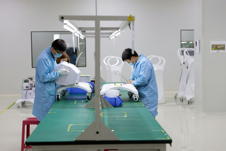 黄河岸兴起的美丽健康产业｜陕西一家企业建起“中国肽库”，将合成17.5万条多肽