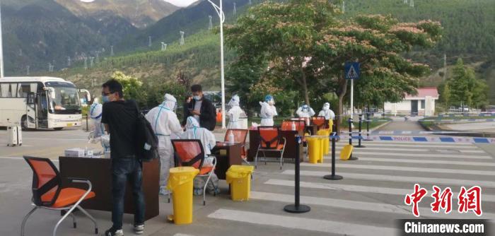 西藏：16日零时起所有离藏旅客需现场接受抗原检测