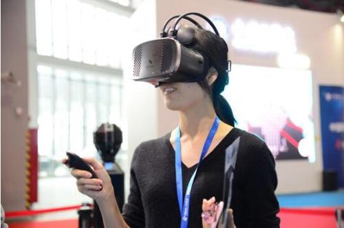 基础外科手术教学空间让医学生在VR中进行协作