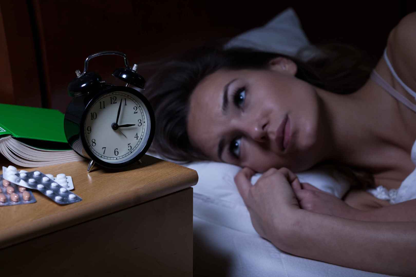 缺乏哪些维生素会导致失眠？缺乏这5种维生素，
